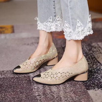 Jane  | Elegant Pointed Toe Flat Shoes with Crystal Detailing