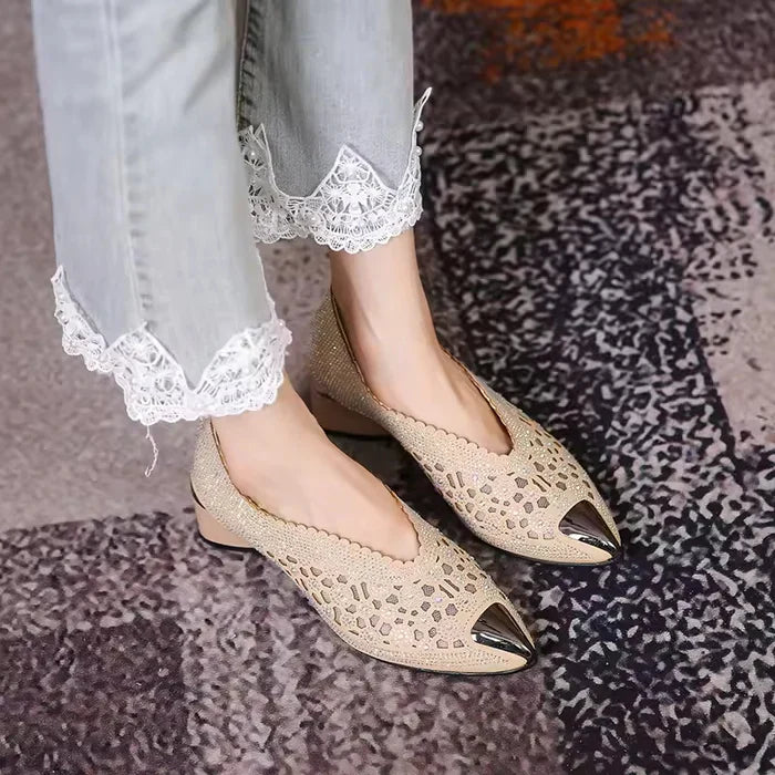 Jane  | Elegant Pointed Toe Flat Shoes with Crystal Detailing