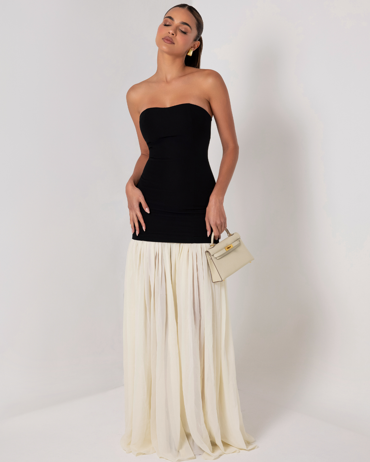 Zainab | Timeless Maxi Dress