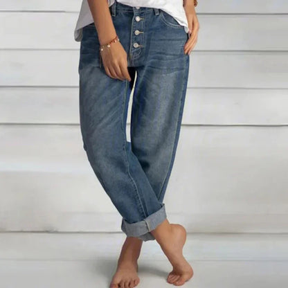 Freya | Stylish High-Waisted Buttoned Jeans