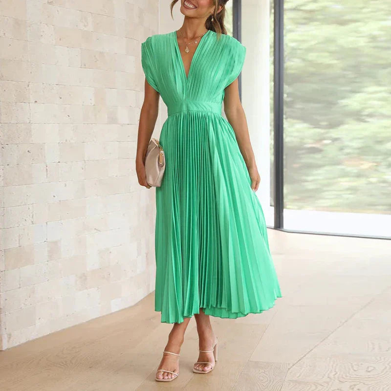 Hedwig - Elegant sleeveless dress