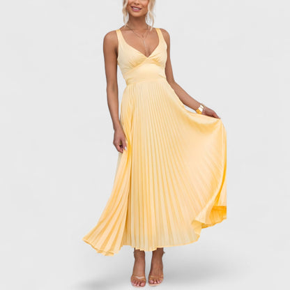 Énora | Yellow pleated dress with V-neck